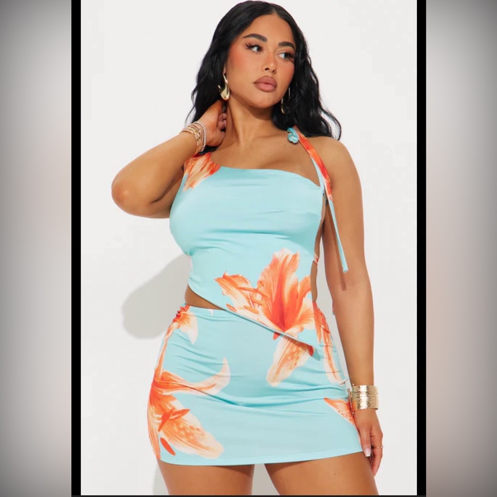 Fashionnova Halter Top and Skirt Set